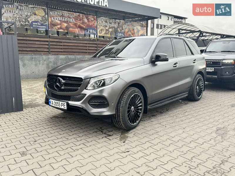 Внедорожник / Кроссовер Mercedes-Benz GLE-Class 2017 в Киеве