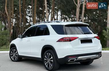 Внедорожник / Кроссовер Mercedes-Benz GLE-Class 2019 в 