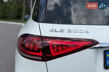 Внедорожник / Кроссовер Mercedes-Benz GLE-Class 2019 в 