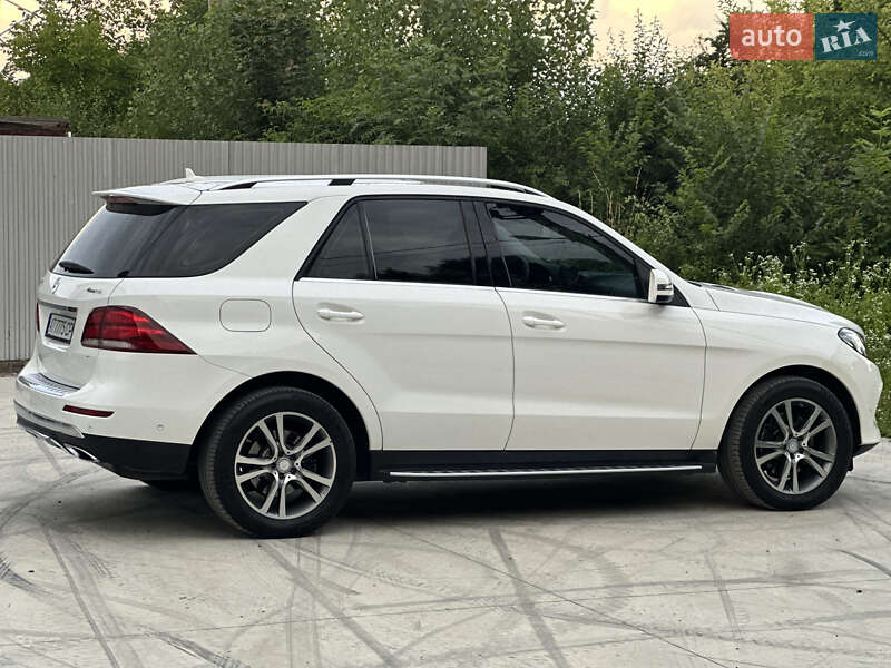 Позашляховик / Кросовер Mercedes-Benz GLE-Class 2017 в Снятині