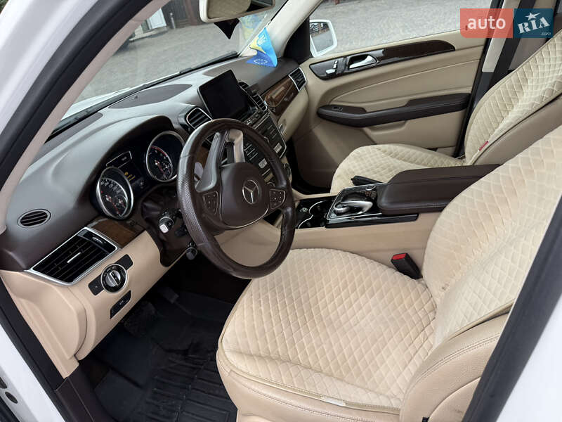 Внедорожник / Кроссовер Mercedes-Benz GLE-Class 2016 в Тернополе