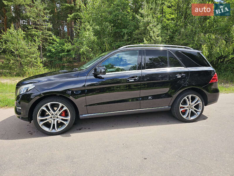Внедорожник / Кроссовер Mercedes-Benz GLE-Class 2016 в Кролевце