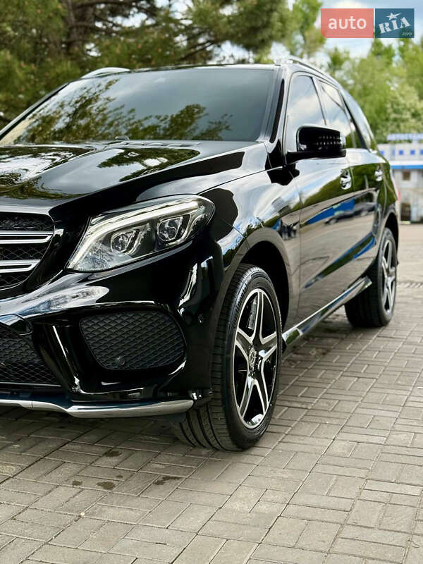Внедорожник / Кроссовер Mercedes-Benz GLE-Class 2017 в Днепре