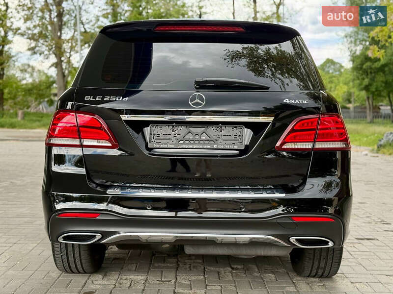 Внедорожник / Кроссовер Mercedes-Benz GLE-Class 2017 в Днепре