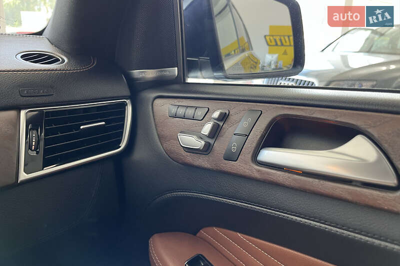 Внедорожник / Кроссовер Mercedes-Benz GLE-Class 2016 в Шептицькому