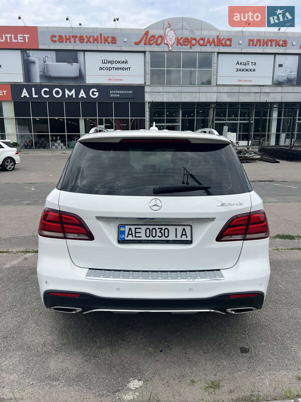 Внедорожник / Кроссовер Mercedes-Benz GLE-Class 2016 в Днепре