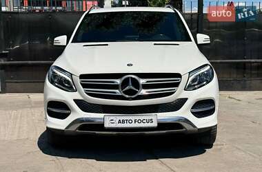 Внедорожник / Кроссовер Mercedes-Benz GLE-Class 2016 в 