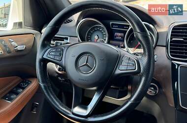 Внедорожник / Кроссовер Mercedes-Benz GLE-Class 2016 в 