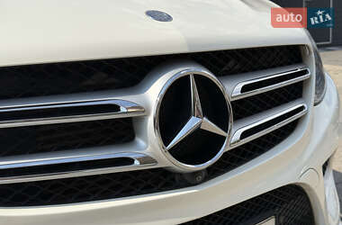 Внедорожник / Кроссовер Mercedes-Benz GLE-Class 2016 в 