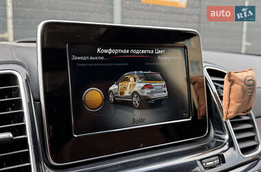 Внедорожник / Кроссовер Mercedes-Benz GLE-Class 2016 в 