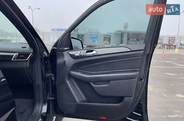 Внедорожник / Кроссовер Mercedes-Benz GLE-Class 2018 в 