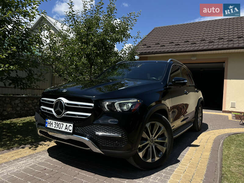 Внедорожник / Кроссовер Mercedes-Benz GLE-Class 2019 в 