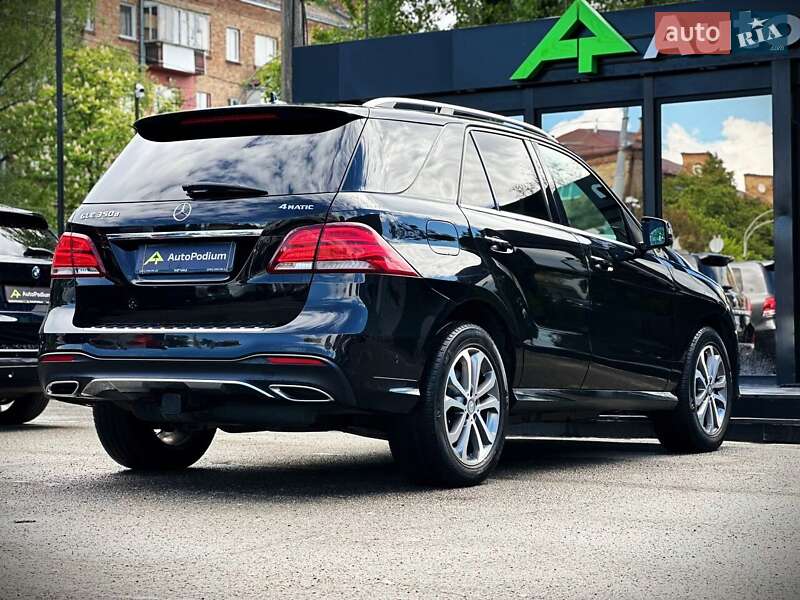 Позашляховик / Кросовер Mercedes-Benz GLE-Class 2016 в Києві