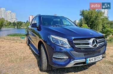 Внедорожник / Кроссовер Mercedes-Benz GLE-Class 2018 в 