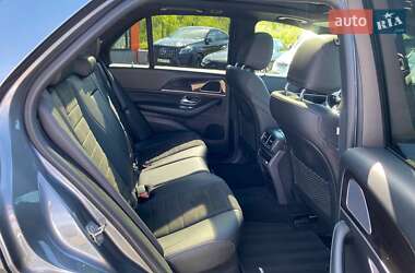Внедорожник / Кроссовер Mercedes-Benz GLE-Class 2019 в 