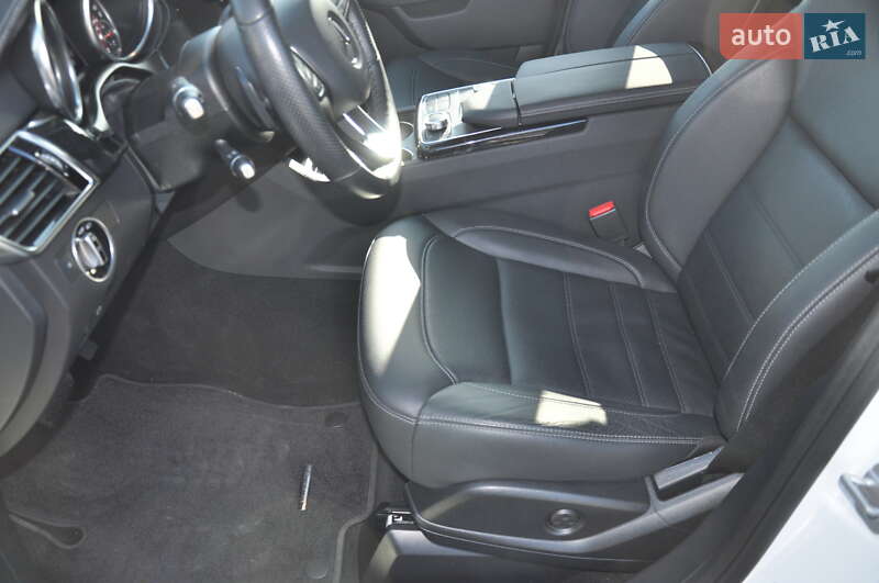 Внедорожник / Кроссовер Mercedes-Benz GLE-Class 2017 в Одессе