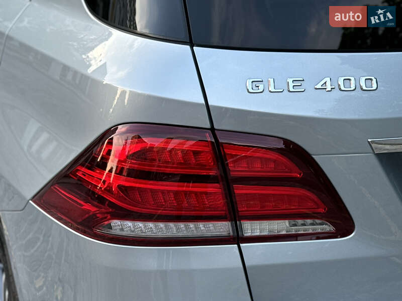 Внедорожник / Кроссовер Mercedes-Benz GLE-Class 2015 в Харькове