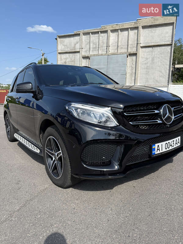 Внедорожник / Кроссовер Mercedes-Benz GLE-Class 2017 в Киеве