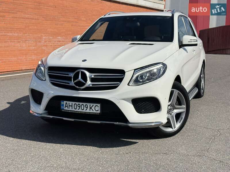 Внедорожник / Кроссовер Mercedes-Benz GLE-Class 2016 в Киеве