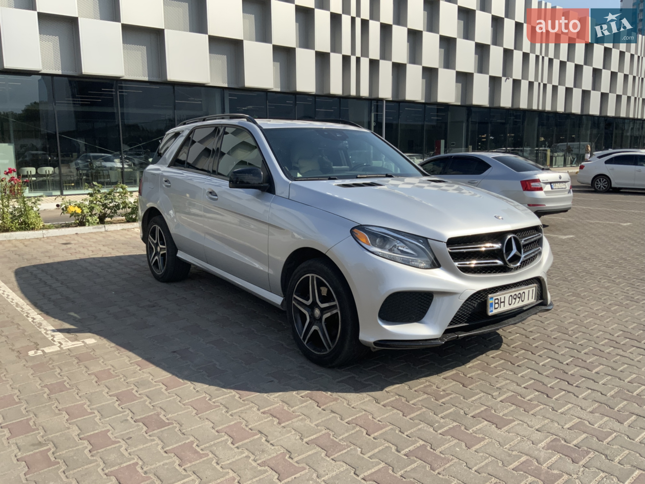 2016 Mercedes-Benz GLE - мініатюра 19