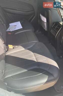 Внедорожник / Кроссовер Mercedes-Benz GLE-Class 2015 в 