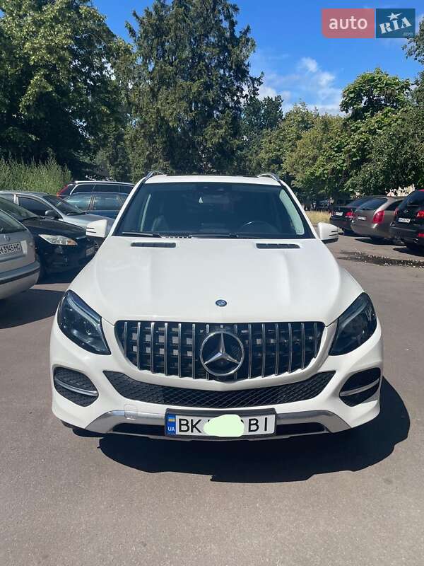 Mercedes-Benz GLE-Class 2015