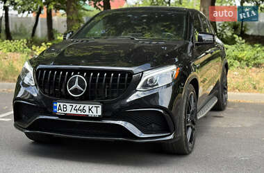 Внедорожник / Кроссовер Mercedes-Benz GLE-Class 2016 в 