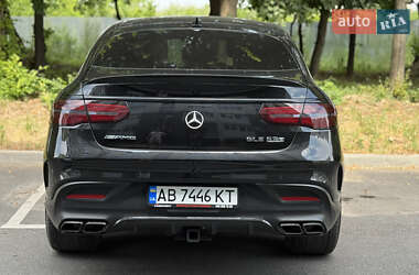 Внедорожник / Кроссовер Mercedes-Benz GLE-Class 2016 в 