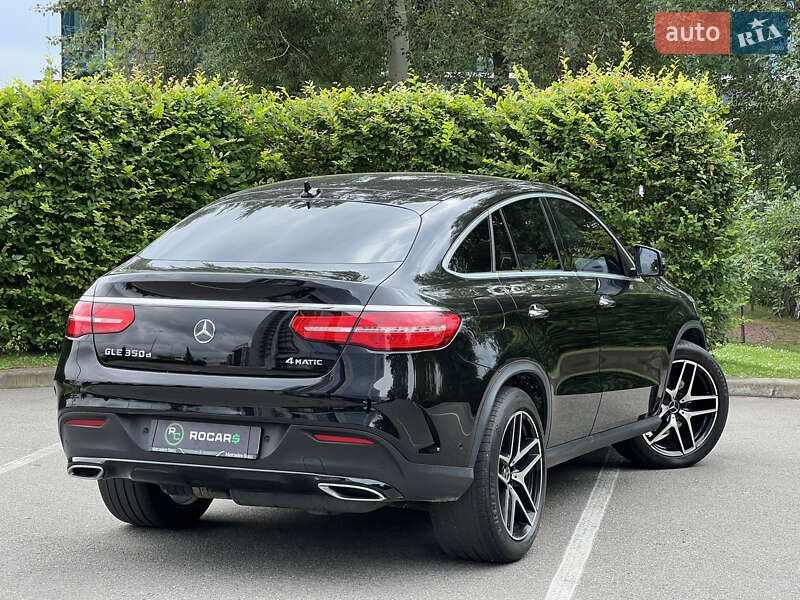 Внедорожник / Кроссовер Mercedes-Benz GLE-Class 2016 в Киеве