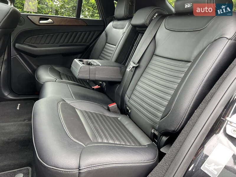Внедорожник / Кроссовер Mercedes-Benz GLE-Class 2016 в Киеве