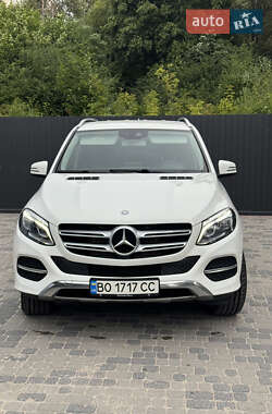 Внедорожник / Кроссовер Mercedes-Benz GLE-Class 2015 в 