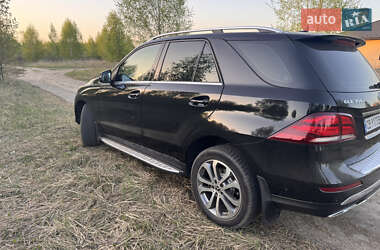 Внедорожник / Кроссовер Mercedes-Benz GLE-Class 2018 в 