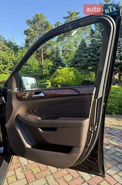 Внедорожник / Кроссовер Mercedes-Benz GLE-Class 2018 в 