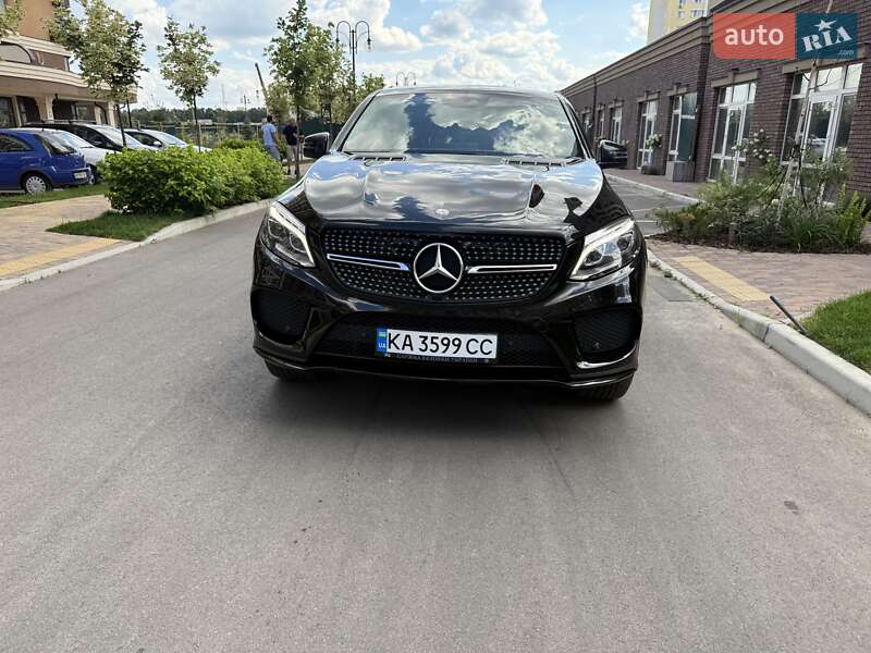 Позашляховик / Кросовер Mercedes-Benz GLE-Class 2016 в Києві