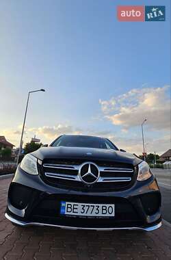 Позашляховик / Кросовер Mercedes-Benz GLE-Class 2016 в 