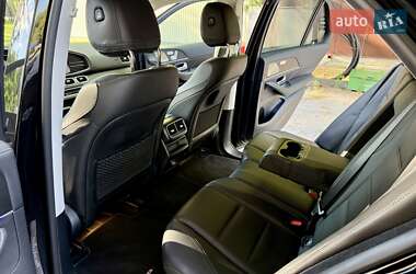 Позашляховик / Кросовер Mercedes-Benz GLE-Class 2022 в 