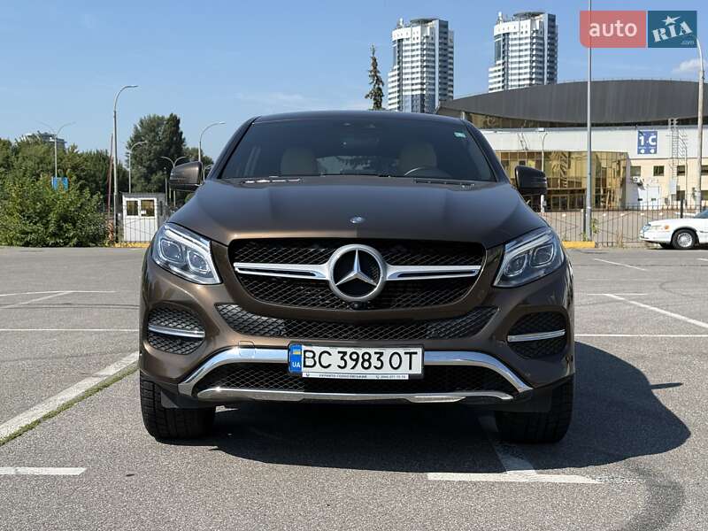 Внедорожник / Кроссовер Mercedes-Benz GLE-Class 2016 в Киеве