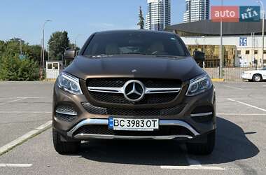 Внедорожник / Кроссовер Mercedes-Benz GLE-Class 2016 в 