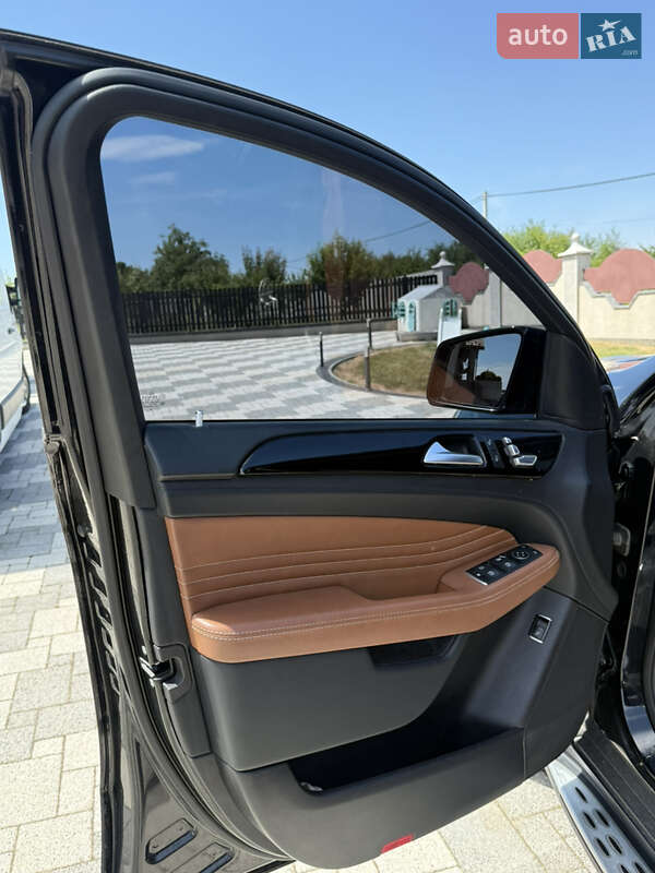 Внедорожник / Кроссовер Mercedes-Benz GLE-Class 2015 в Львове