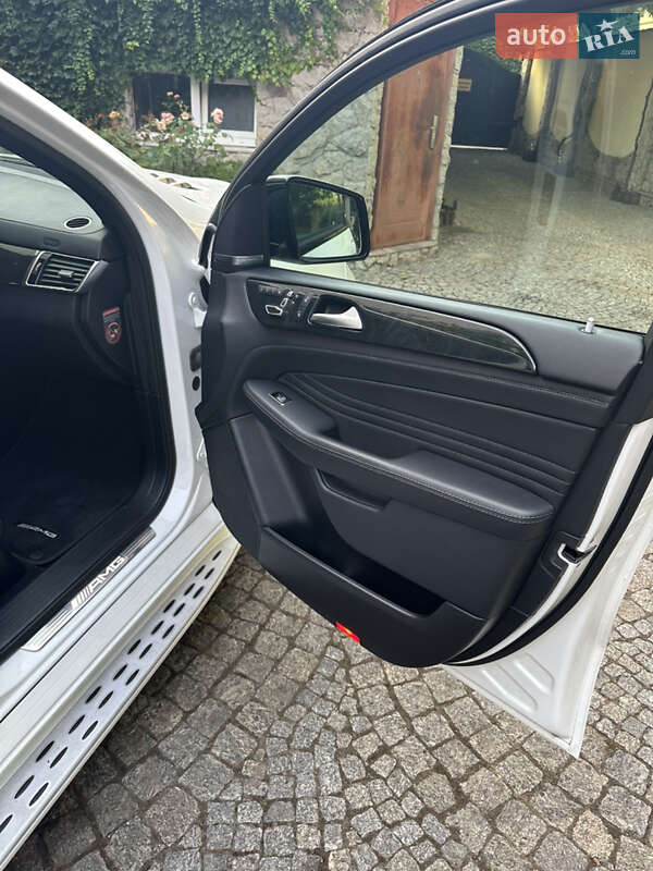 Внедорожник / Кроссовер Mercedes-Benz GLE-Class 2017 в Одессе