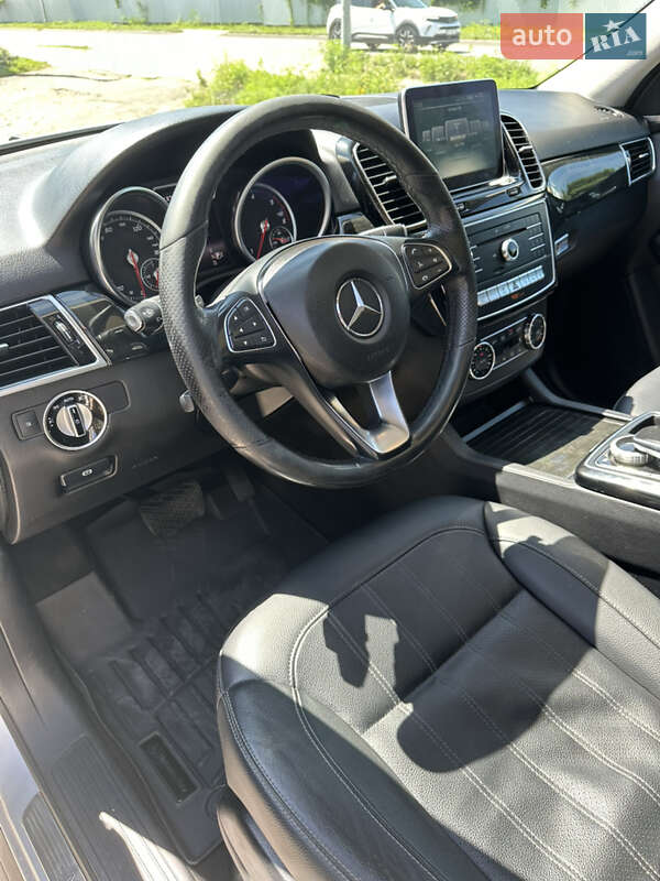 Внедорожник / Кроссовер Mercedes-Benz GLE-Class 2015 в Ивано-Франковске