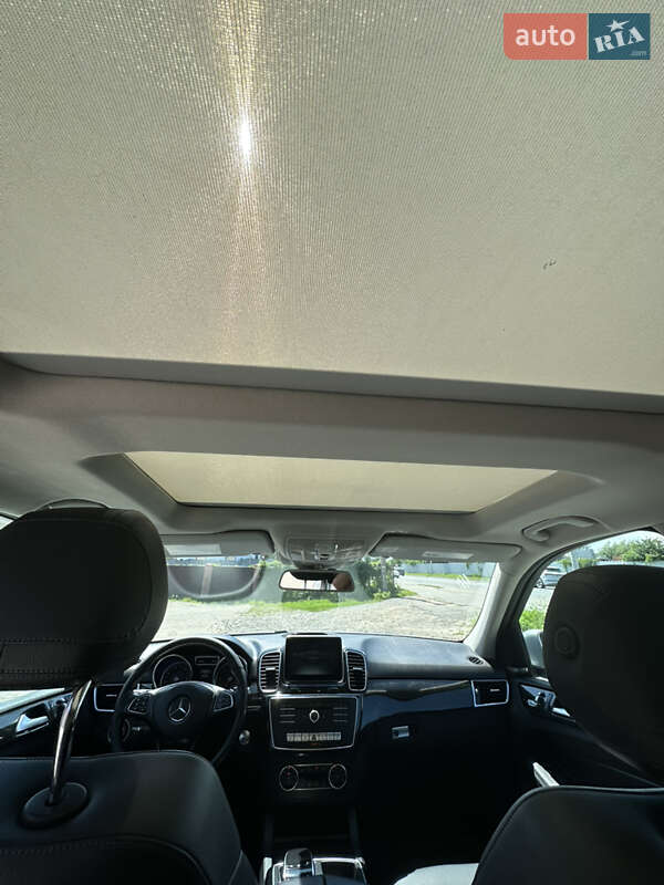 Внедорожник / Кроссовер Mercedes-Benz GLE-Class 2015 в Ивано-Франковске
