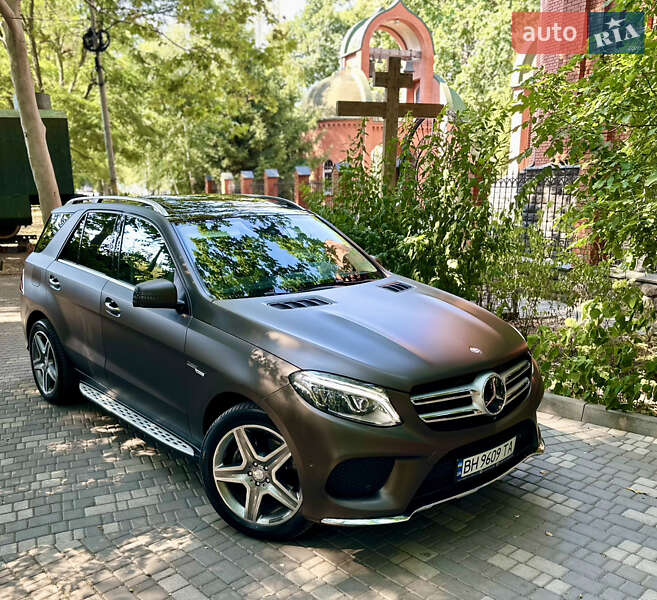 Внедорожник / Кроссовер Mercedes-Benz GLE-Class 2015 в Одессе