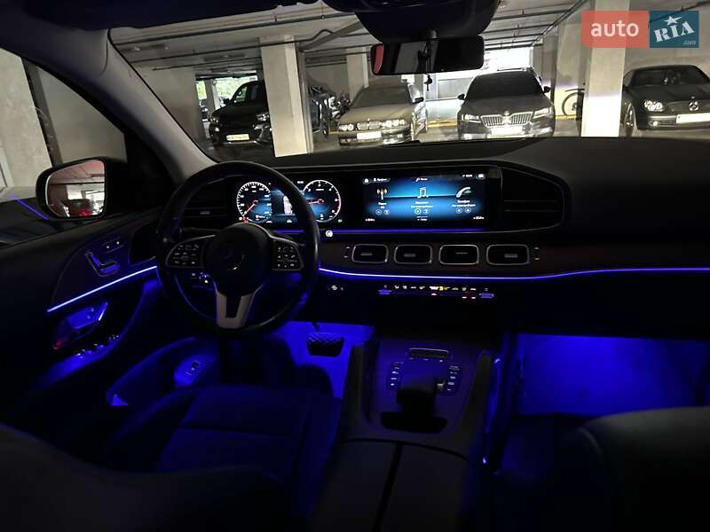 Внедорожник / Кроссовер Mercedes-Benz GLE-Class 2019 в Киеве фото 13 Внедорожник / Кроссовер Mercedes-Benz GLE-Class 2019 в Киеве