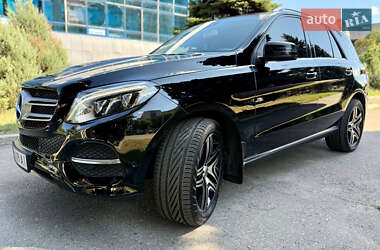 Внедорожник / Кроссовер Mercedes-Benz GLE-Class 2015 в Днепре