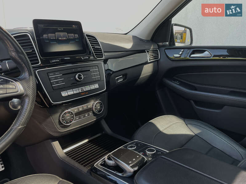 Позашляховик / Кросовер Mercedes-Benz GLE-Class 2016 в Києві