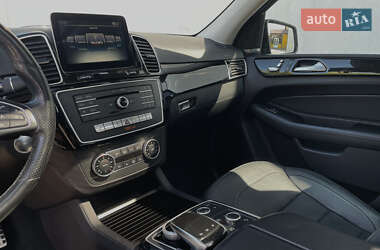 Внедорожник / Кроссовер Mercedes-Benz GLE-Class 2016 в 