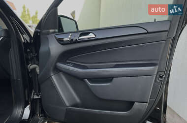 Внедорожник / Кроссовер Mercedes-Benz GLE-Class 2016 в 