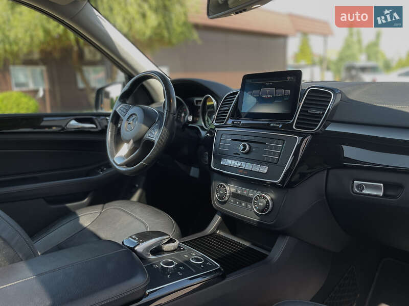 Позашляховик / Кросовер Mercedes-Benz GLE-Class 2016 в Києві