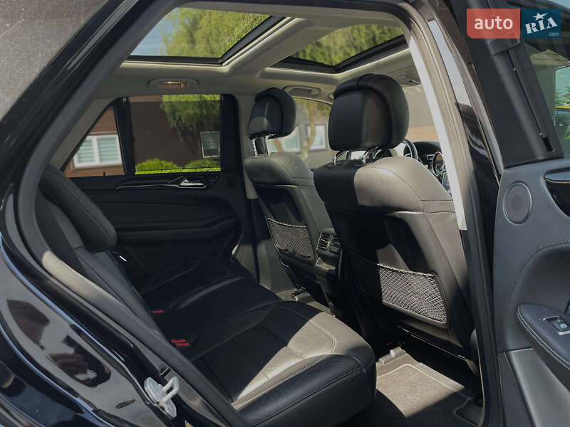 Позашляховик / Кросовер Mercedes-Benz GLE-Class 2016 в Києві